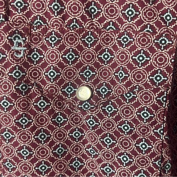 Stetson Shirt Men's XL Pearl Snap Maroon Geometric Flip Cuffs Sawtooth Pockets - Picture 9 of 12